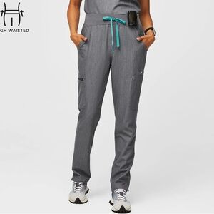 Figs High Waisted Yola Skinny Scrub‎ Pants in Graphite Grey